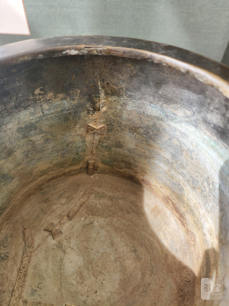 Bronze incense burner with relief decoration of inscription and bamboo - 图6